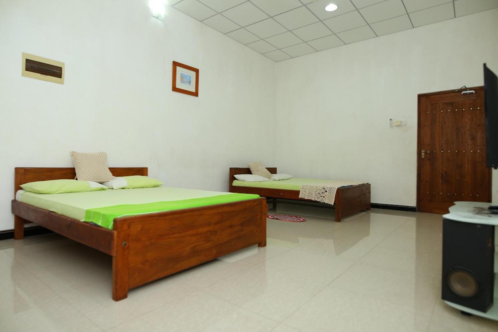 Sujee'S Guest House With Two Bed Rooms Anuradhapura Exterior foto